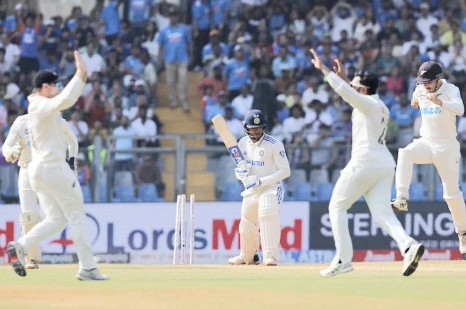 ভারতের লজ্জার হার,লাথামরা দুরমুশ করলেন রোহিতদের….।